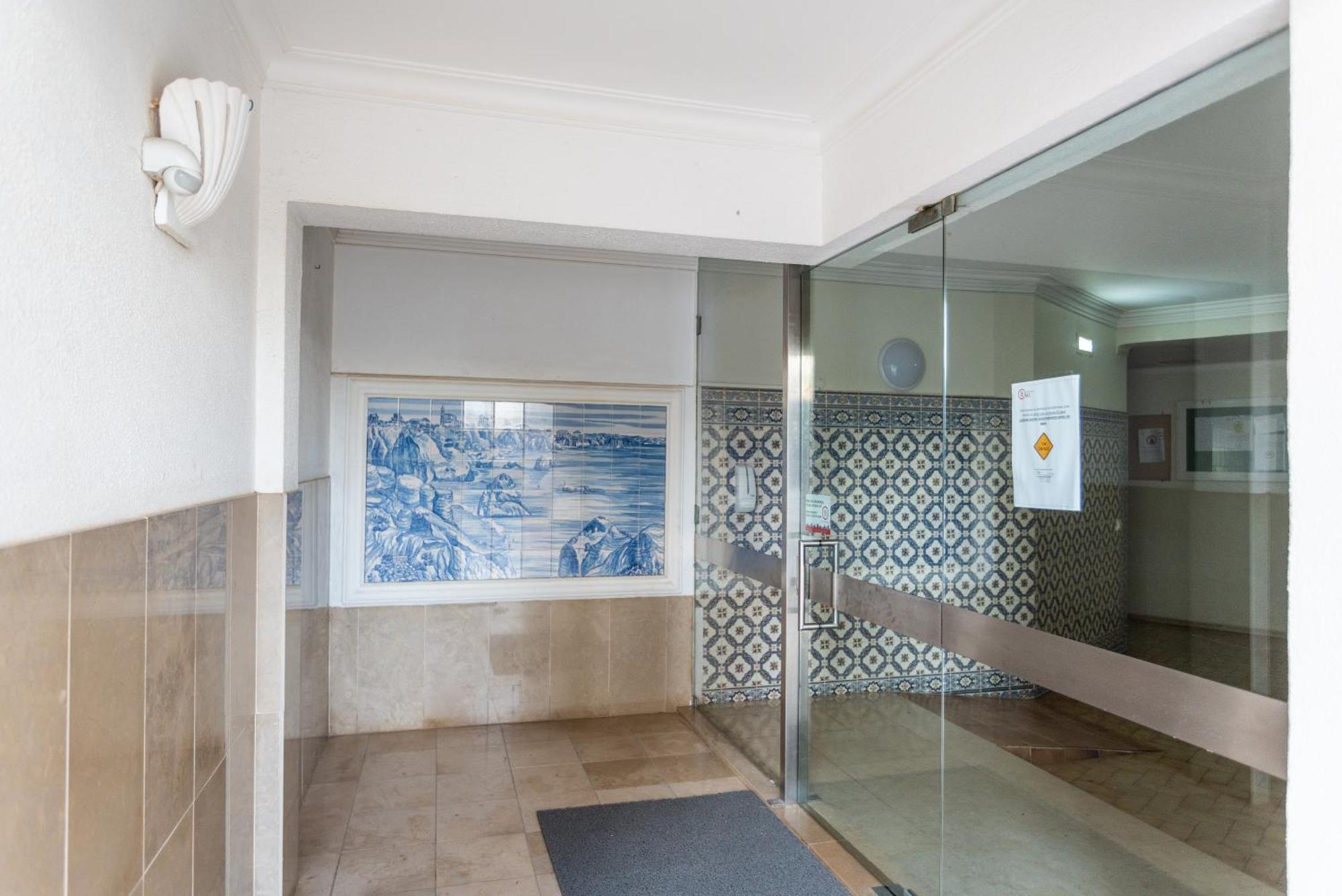 Bnb Homes Praia Da Rocha Beach Cozy Apartment 50 M Away From The Ocean Portimao Exterior photo